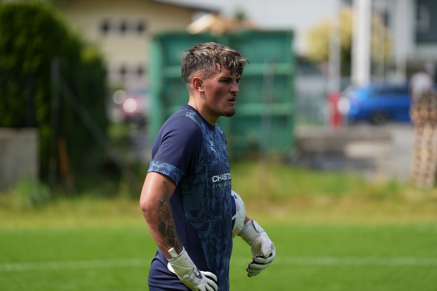 “德比郡青训门将杰克·汤普森荣膺英格兰U20国脚！瞄准国际赛场”