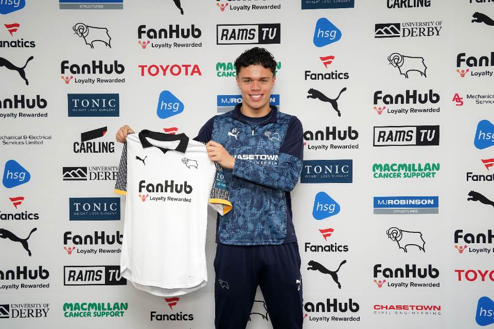 德比郡青训后卫里奥·卡诺维尔签下职业合同，未来之星崭露头角！